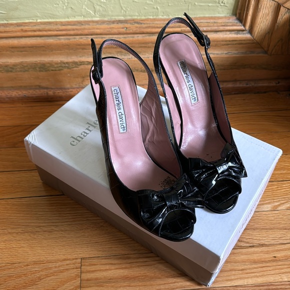 Charles David Black Bow tie heels - US 7.5 - Picture 1 of 5